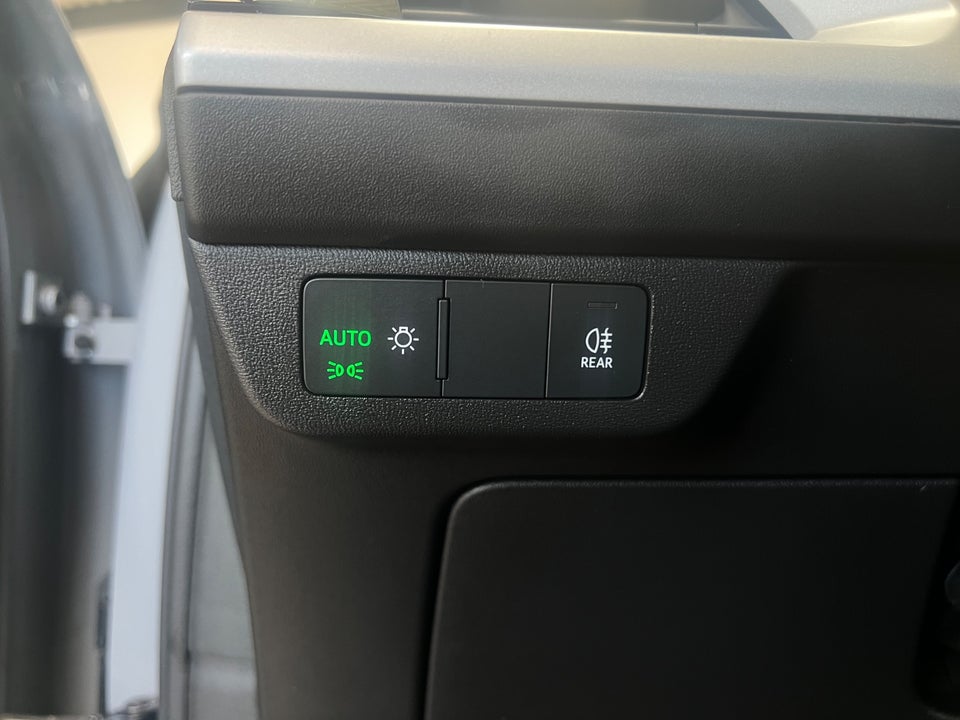 Audi Q4 e-tron 40 Advanced 5d