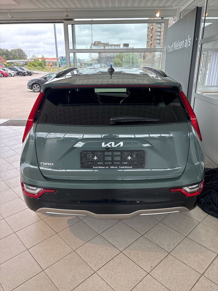 Kia Niro 64 EV Prestige 5d