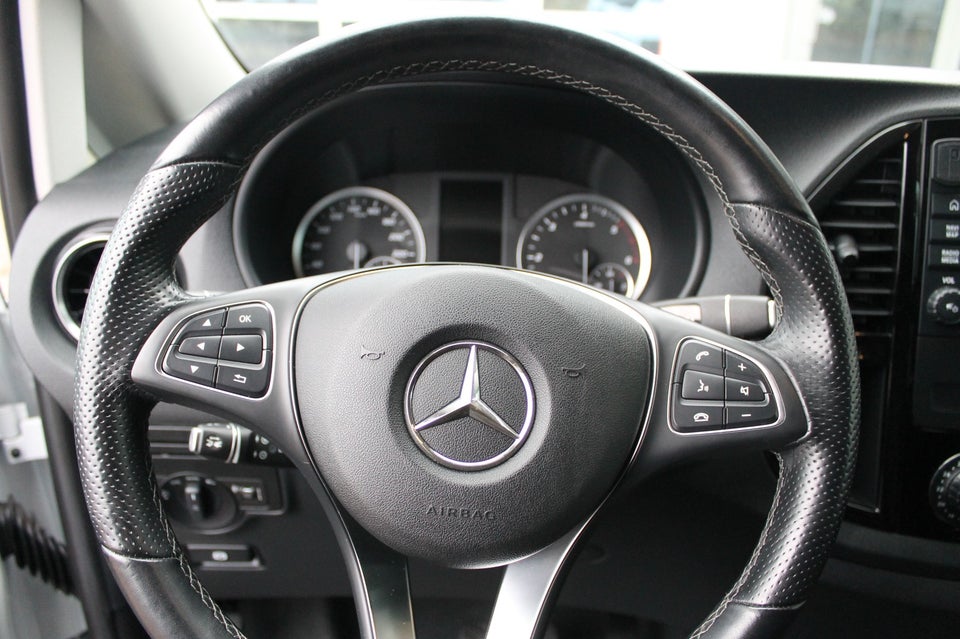 Mercedes Vito 114 2,0 CDi Kassevogn aut. L RWD