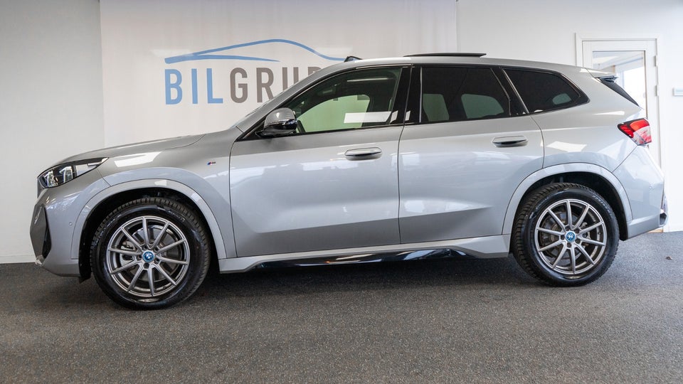 BMW iX1 xDrive30 M-Sport 5d