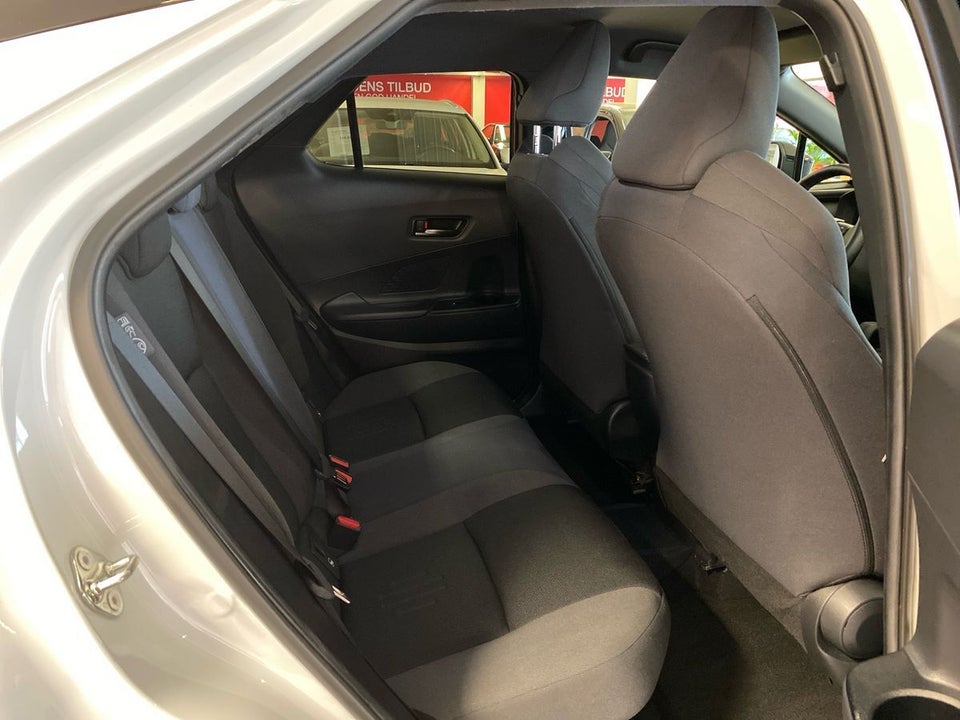Toyota C-HR 2,0 Plug-in Hybrid Style 5d