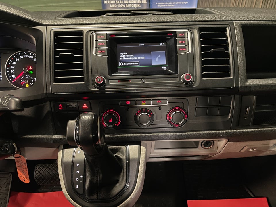 VW Transporter 2,0 TDi 150 Kassevogn DSG lang