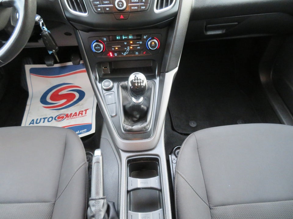 Ford Focus 1,0 SCTi 125 Business stc. 5d