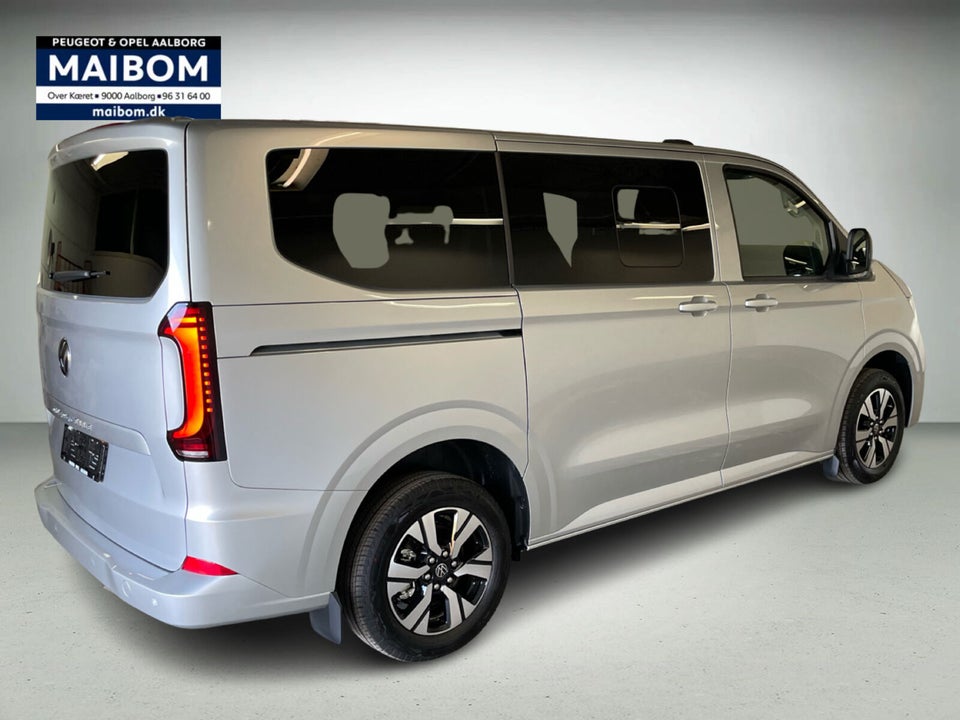 VW e-Caravelle 64 Life SWB