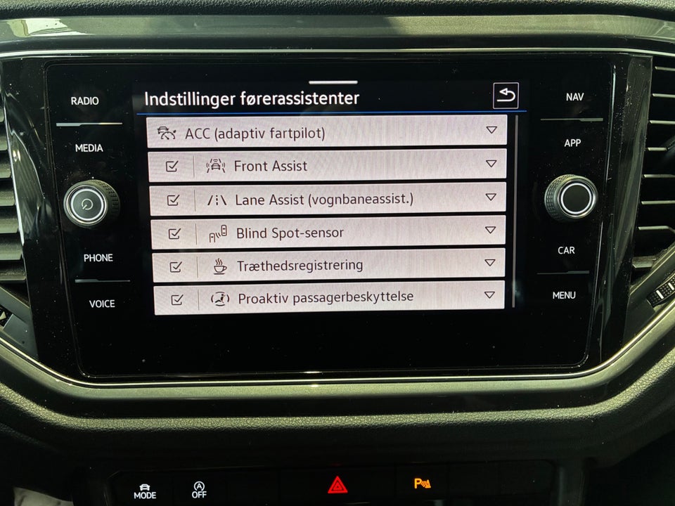 VW T-Roc 1,5 TSi 150 Sport Team DSG 5d