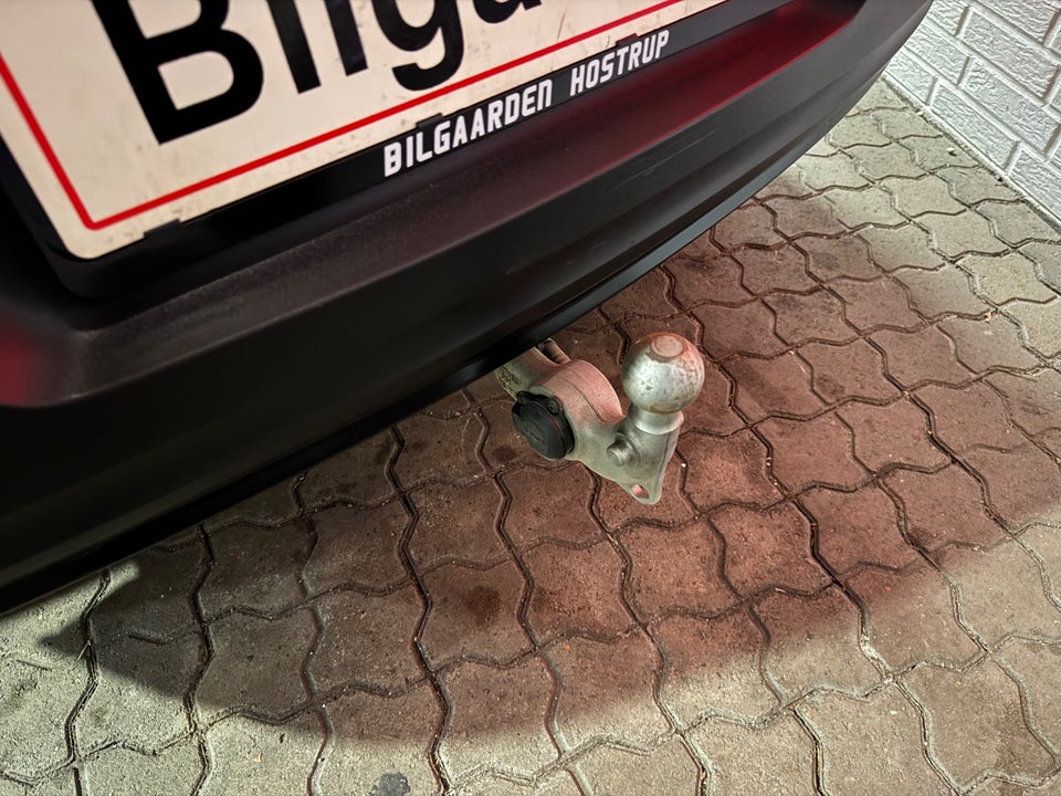 Volvo XC40 P8 ReCharge Twin Plus 5d