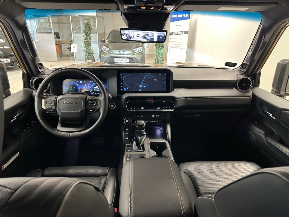 Toyota Land Cruiser 2,8 D-4D First Edition aut. 5d