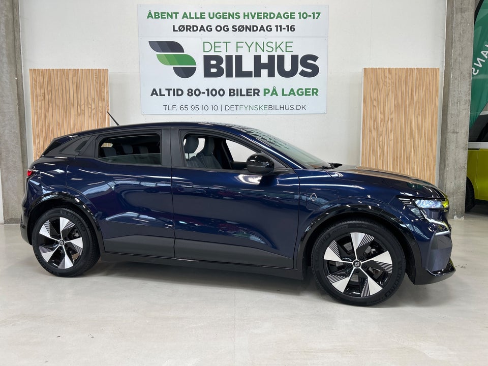 Renault Megane E-Tech 40 Equilibre 5d