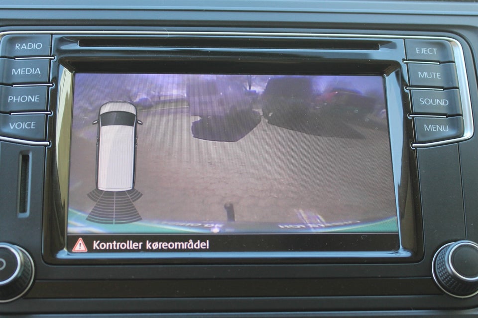 VW Transporter 2,0 TDi 204 Kassevogn kort