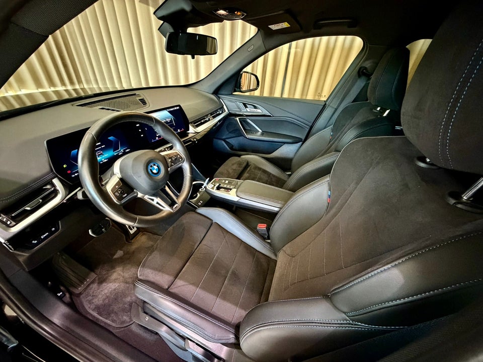 BMW iX1 xDrive30 M-Sport 5d
