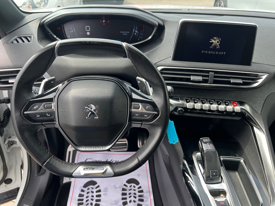 Peugeot 3008 1,6 e-THP 165 GT Line EAT6 5d