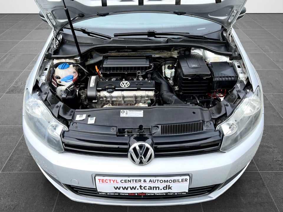 VW Golf VI 1,4 16V Trendline 5d