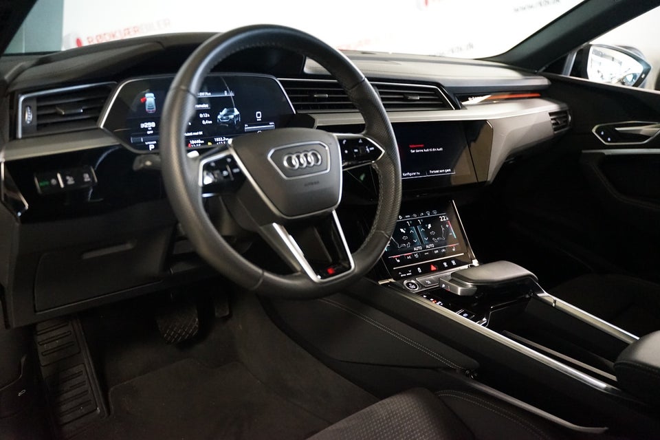 Audi e-tron 55 S-line Sportback quattro 5d