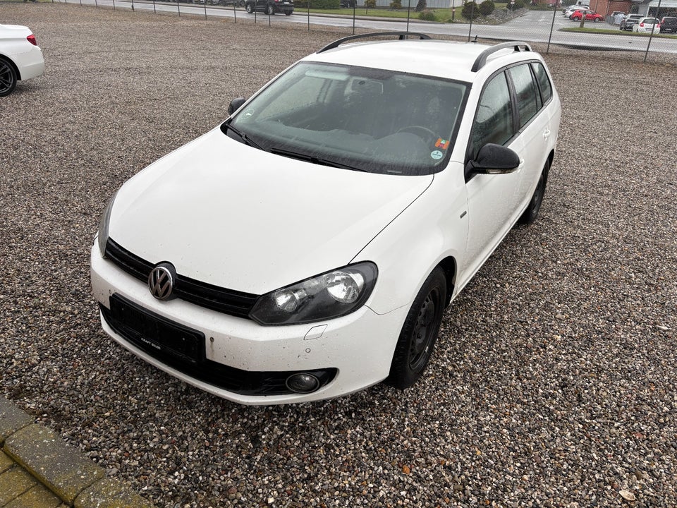 VW Golf VI 1,6 TDi 105 Match Variant DSG BMT 5d