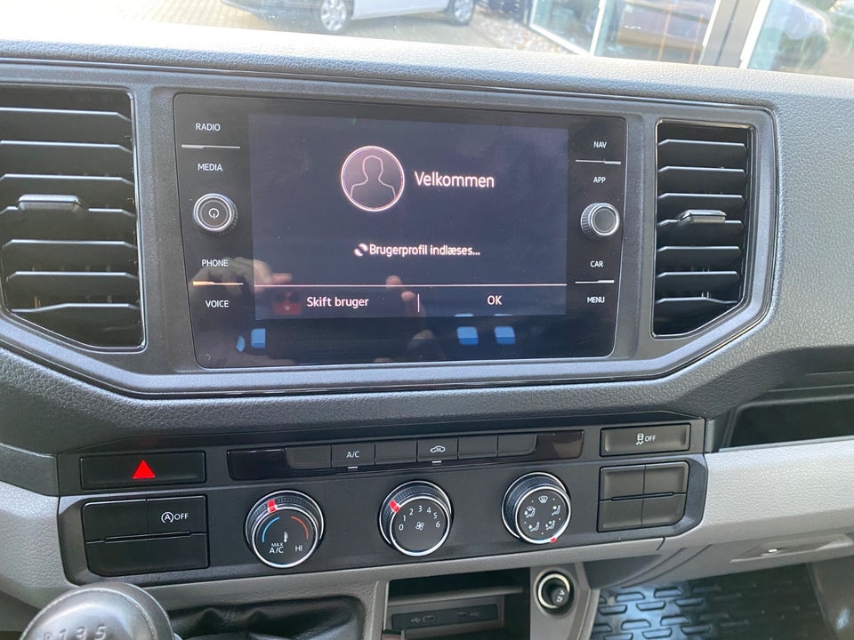 VW Crafter 35 2,0 TDi 140 Ladvogn L4