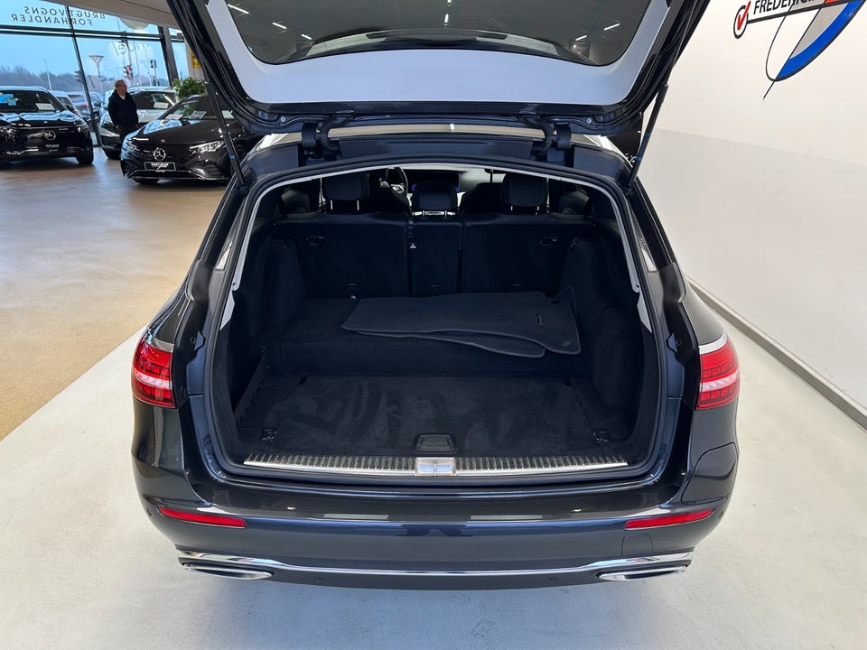 Mercedes E300 de 2,0 stc. aut. 5d