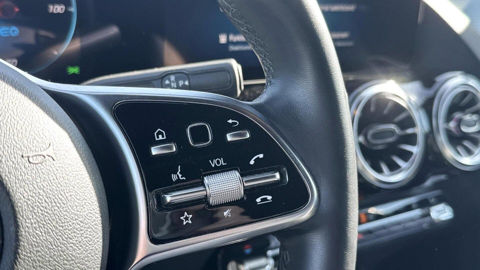 Mercedes EQA250 Progressive 5d