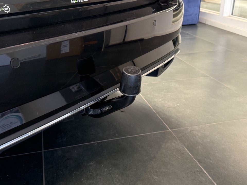 VW Golf VII 2,0 TDi 150 Comfortline Connect Variant DSG 5d
