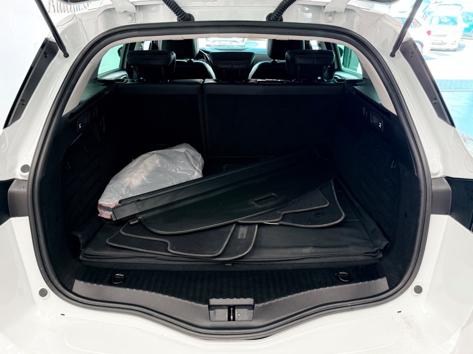 Renault Megane IV 1,6 E-Tech Intens Sport Tourer 5d