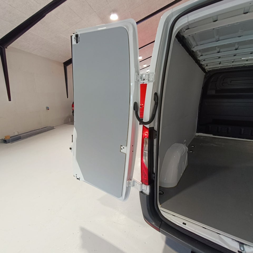 Mercedes Sprinter 211 2,0 CDi A2 Kassevogn aut. FWD