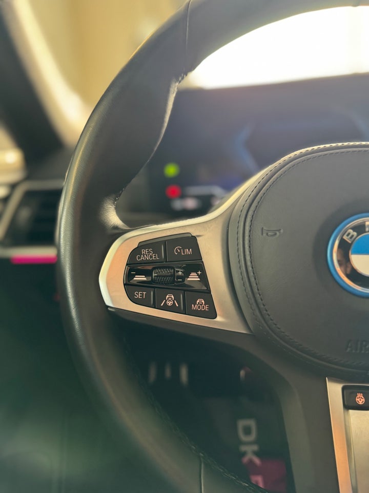 BMW i4 eDrive40 Fully Charged M-Sport 5d