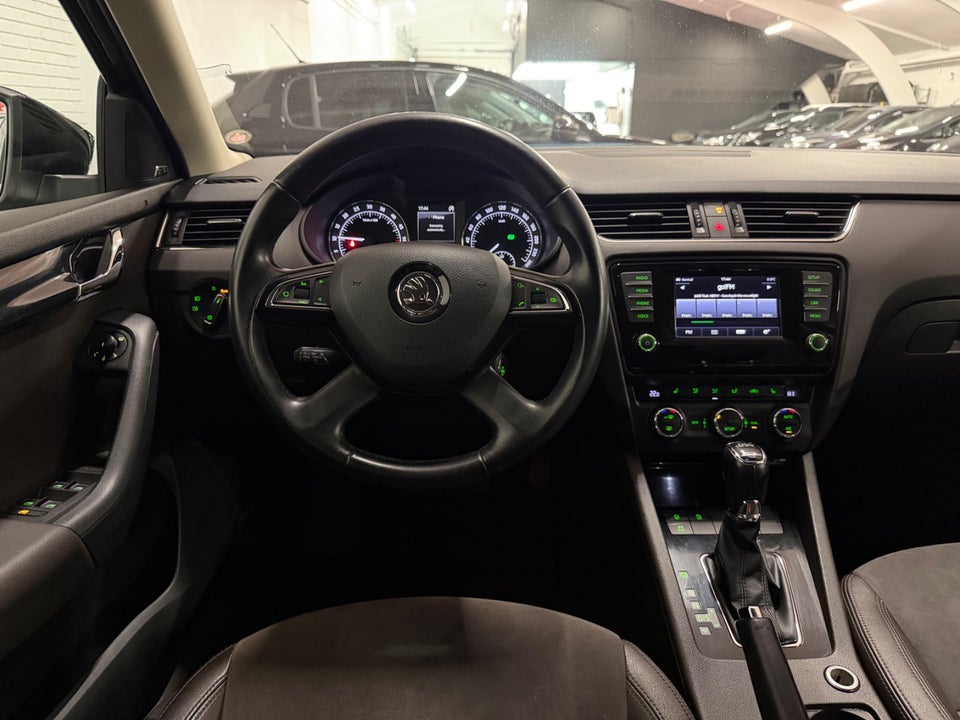 Skoda Octavia 2,0 TDi 150 Laurin & Klement Combi DSG 5d