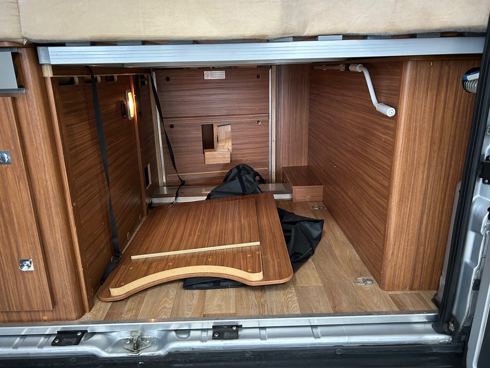 Pössl Globecar 2,3 600 aut. 3d