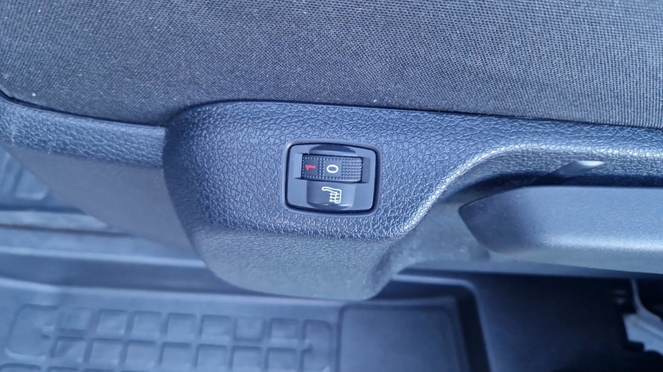 Peugeot Expert 2,0 BlueHDi 144 L2 Plus EAT8 Van