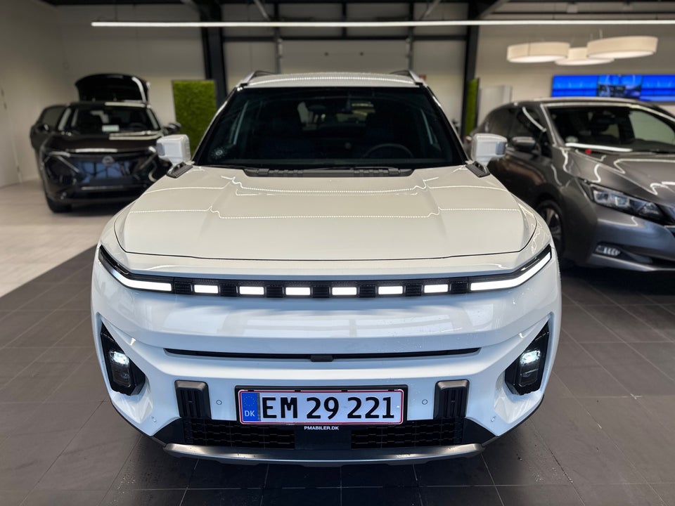 KGM Torres EVX Exclusive 5d