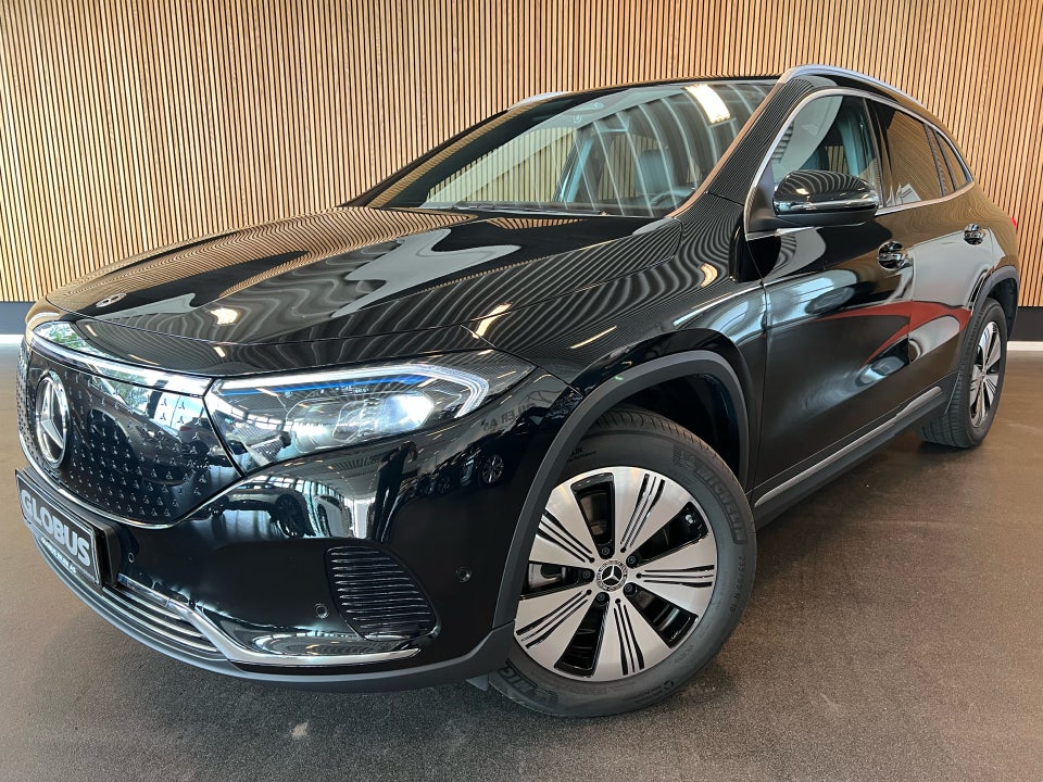 Mercedes EQA300 Progressive 4Matic 5d