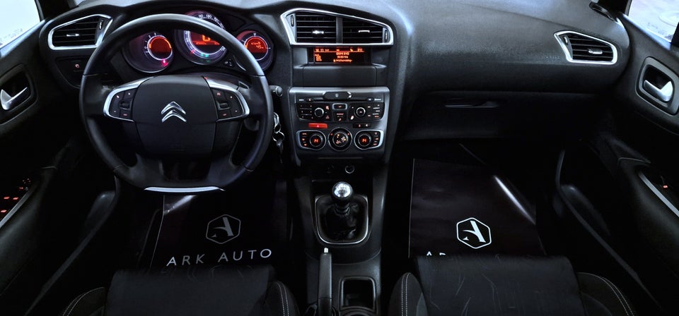 Citroën C4 1,6 BlueHDi 120 Seduction 5d