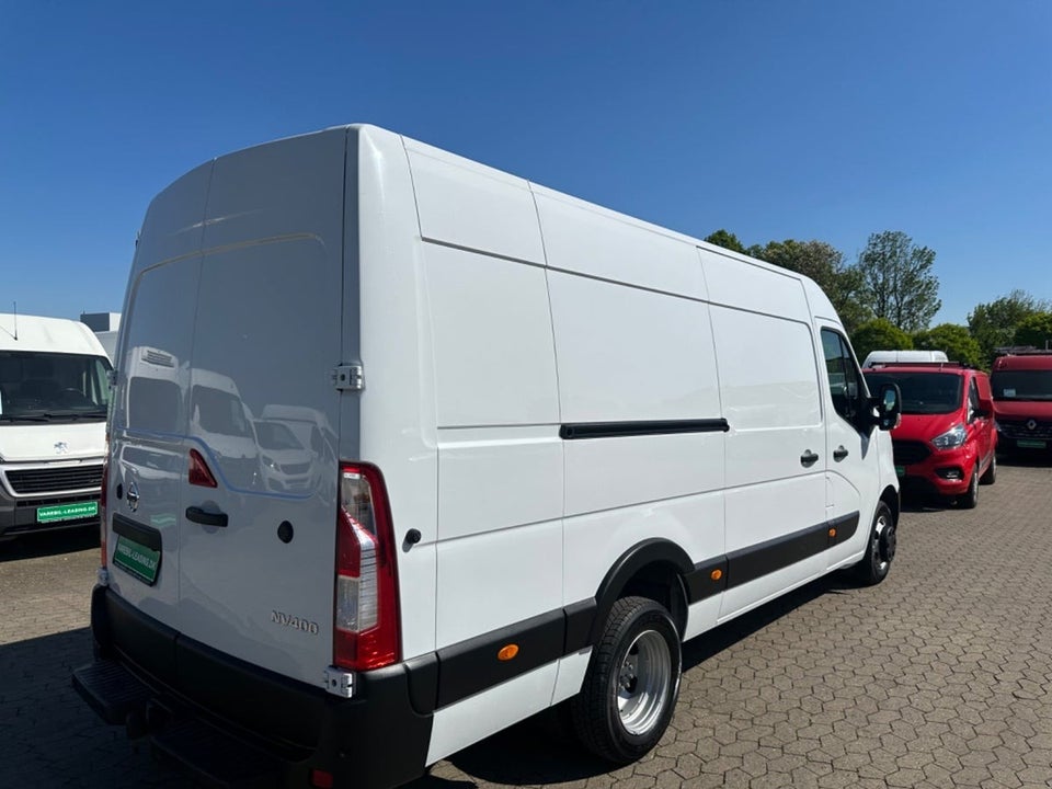 Nissan NV400 2,3 dCi 165 L3H2 Working Star RWD