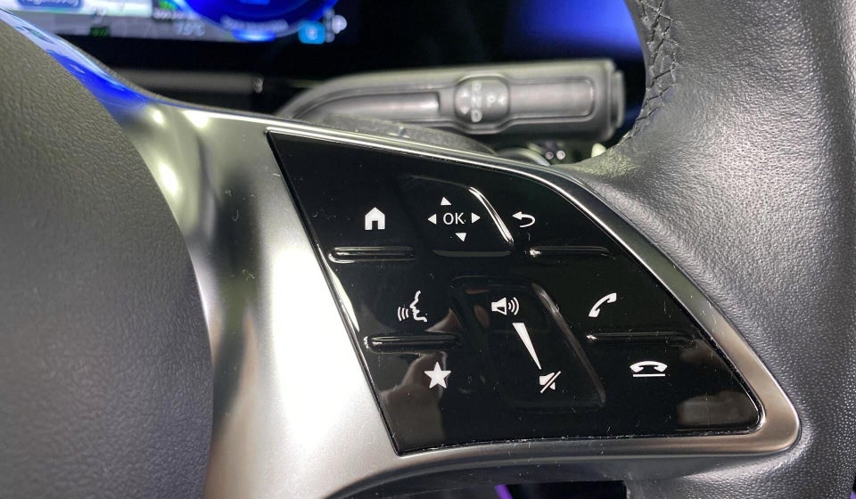 Mercedes EQA250+ Progressive 5d