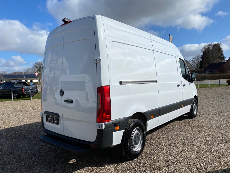 Mercedes eSprinter 312 A2 Kassevogn 3p