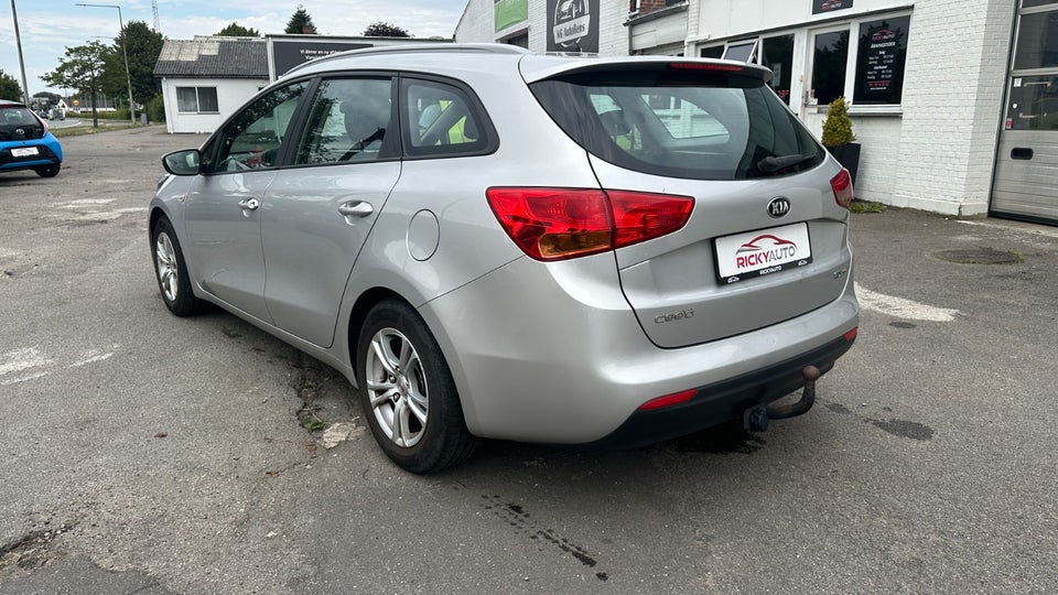 Kia Ceed 1,4 CVVT Active+ SW 5d