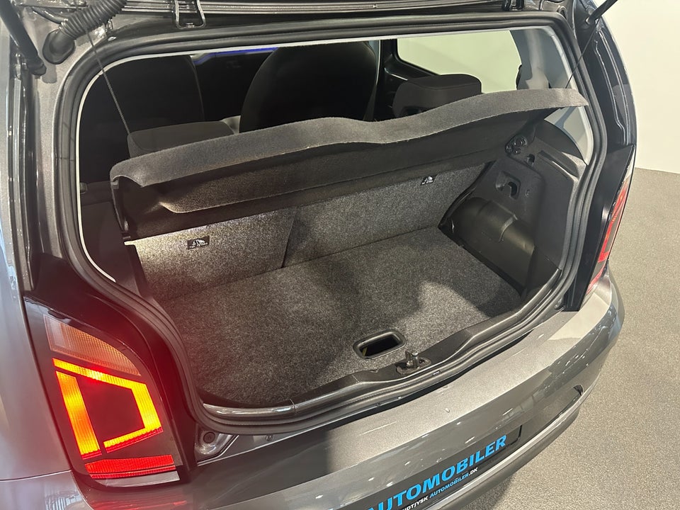 VW e-Up! Style Plus 5d