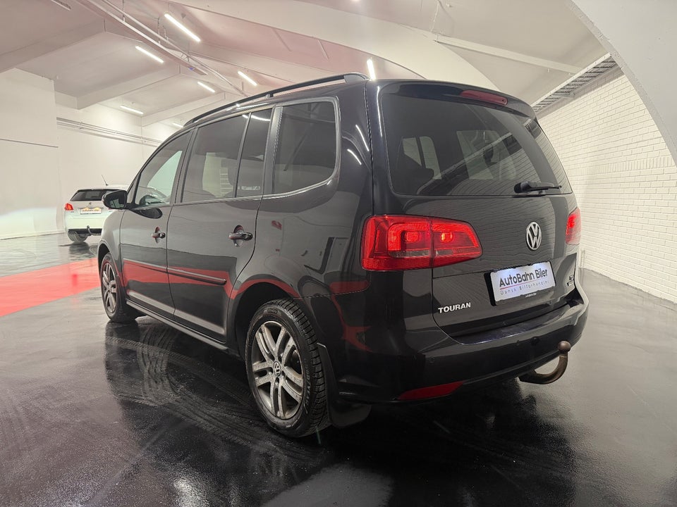 VW Touran 1,6 TDi 105 Comfortline DSG BMT 7prs 5d