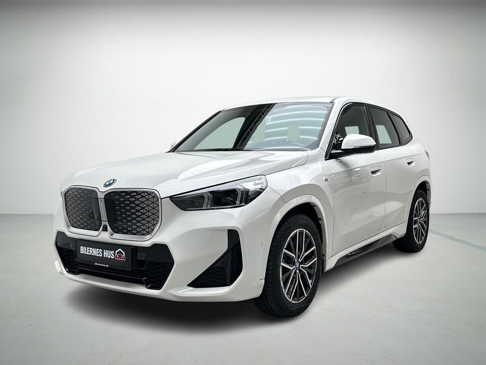 BMW iX1 eDrive20 M-Sport 5d