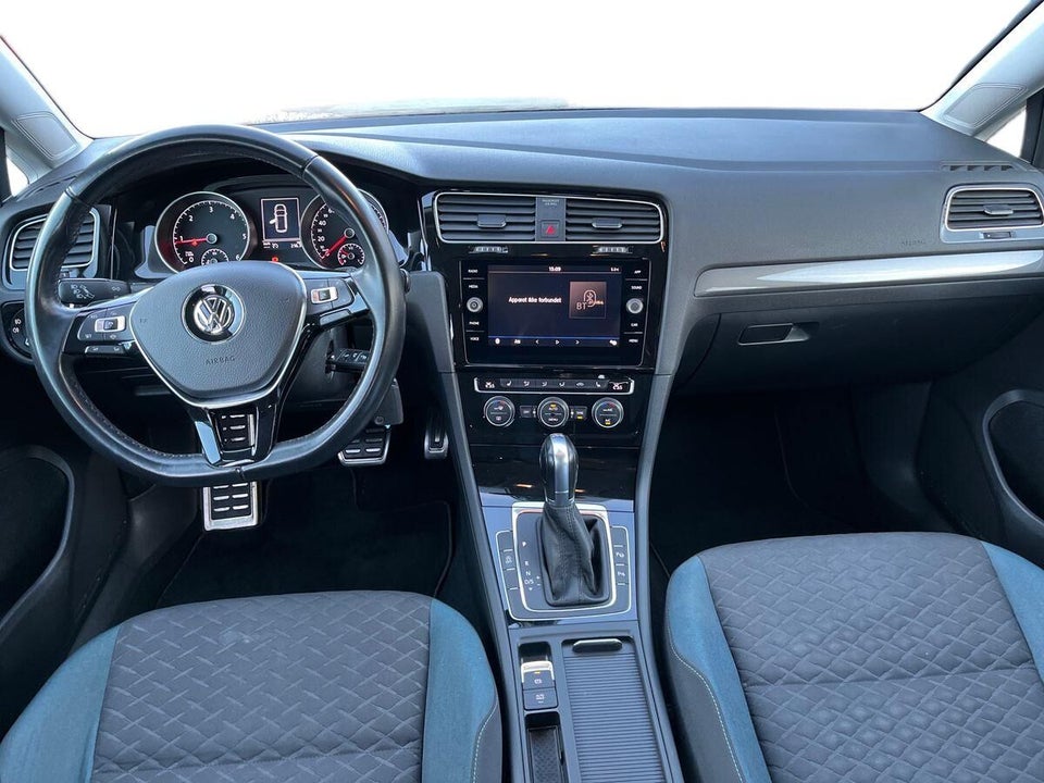 VW Golf VII 1,6 TDi 115 IQ.Drive Variant DSG 5d