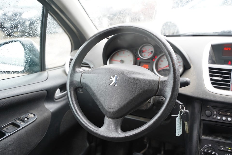 Peugeot 207 1,6 HDi 90 Comfort+ SW 5d