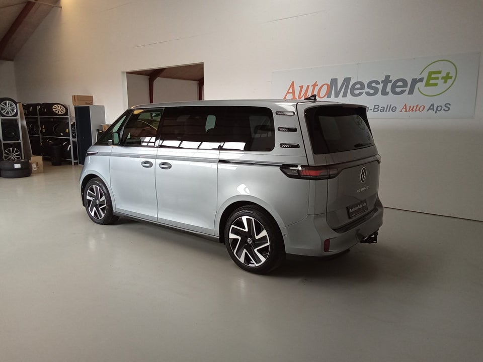 VW ID.Buzz 77 Style 75 Years Edition SWB 5d