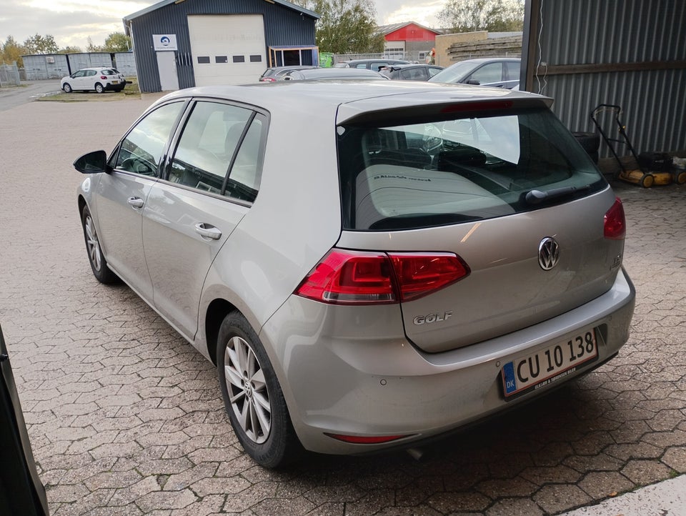 VW Golf VII 1,4 TSi 122 Comfortline BMT 5d