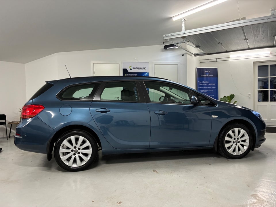 Opel Astra 1,4 T 140 Enjoy Sports Tourer aut. 5d
