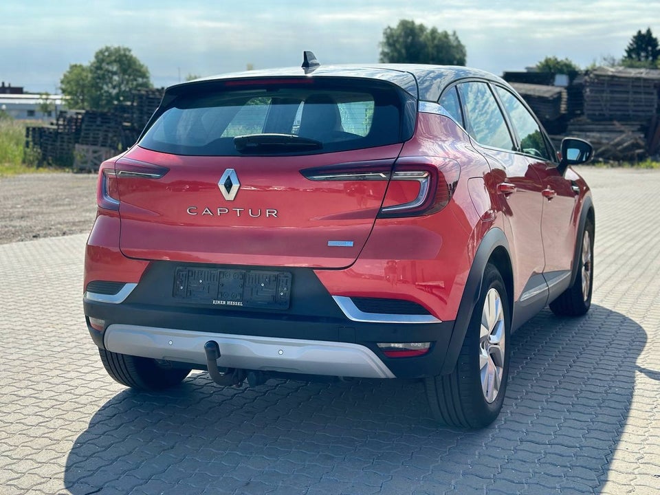 Renault Captur 1,6 E-Tech Intens 5d