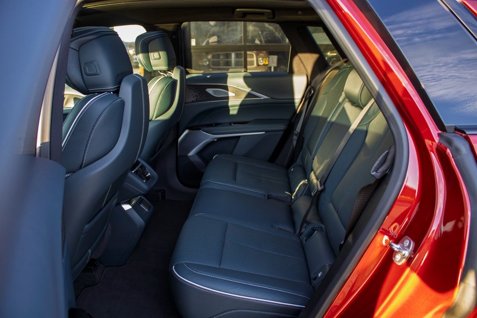Cadillac Lyriq 600 E4 Sport AWD 5d
