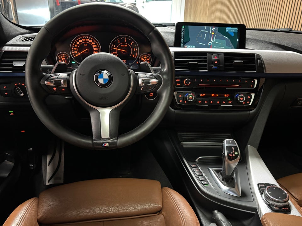 BMW 330d 3,0 Touring M-Sport xDrive aut. 5d