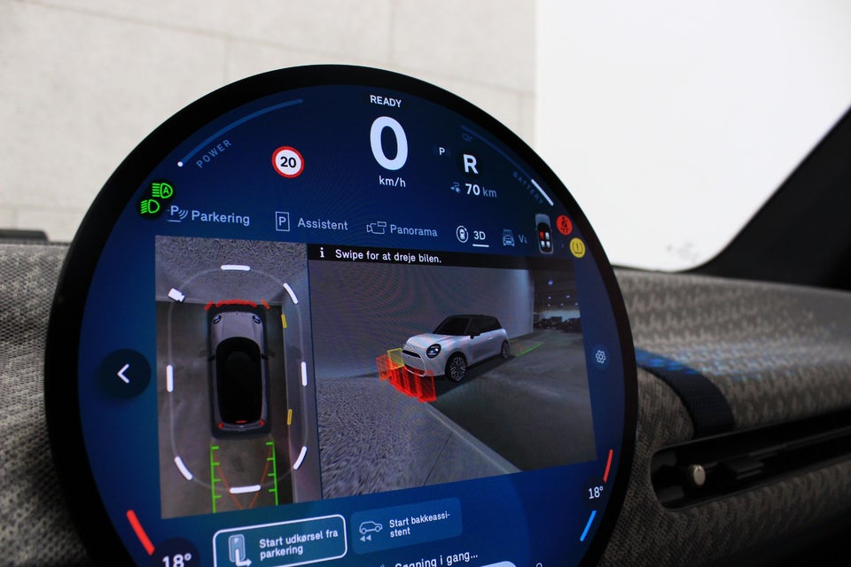 MINI Cooper SE Favoured Trim XL 3d