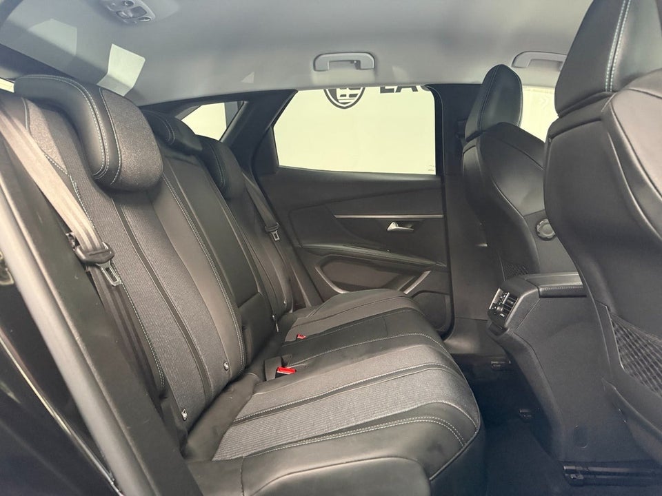 Peugeot 3008 1,6 Hybrid Allure EAT8 5d
