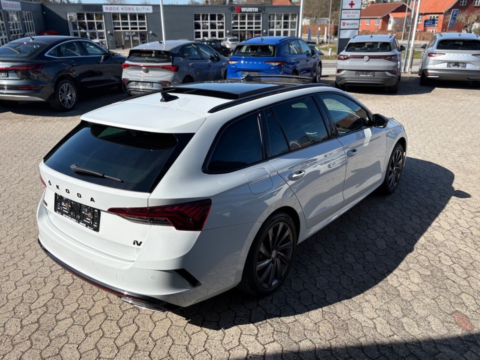 Skoda Octavia 1,4 TSi iV RS Combi DSG 5d