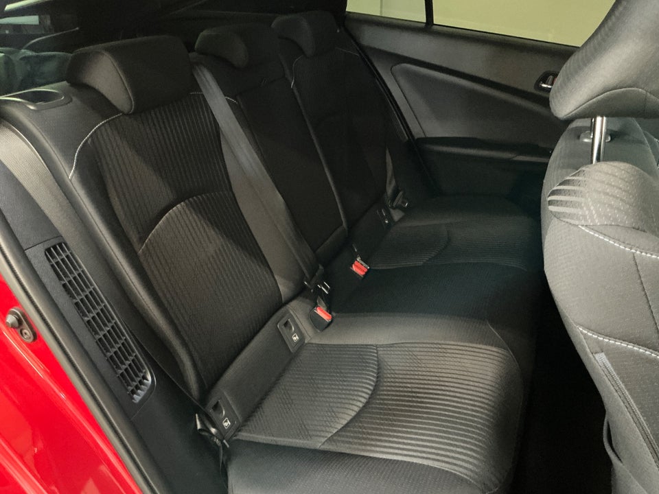 Toyota Prius 1,8 Plug-in Hybrid Solar MDS 5d